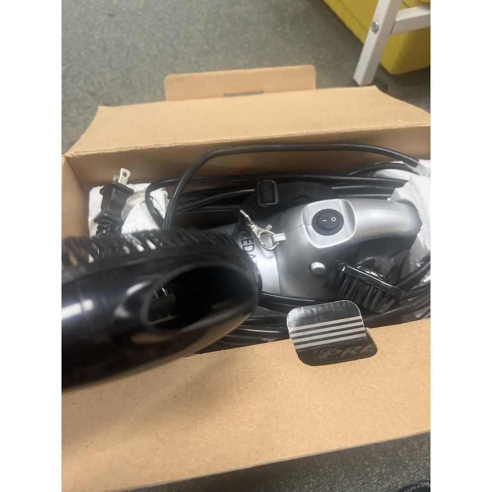 The Predator Super Performance Turbo Vacuum With Attachments Tested Works Box - Picture 11 of 13
